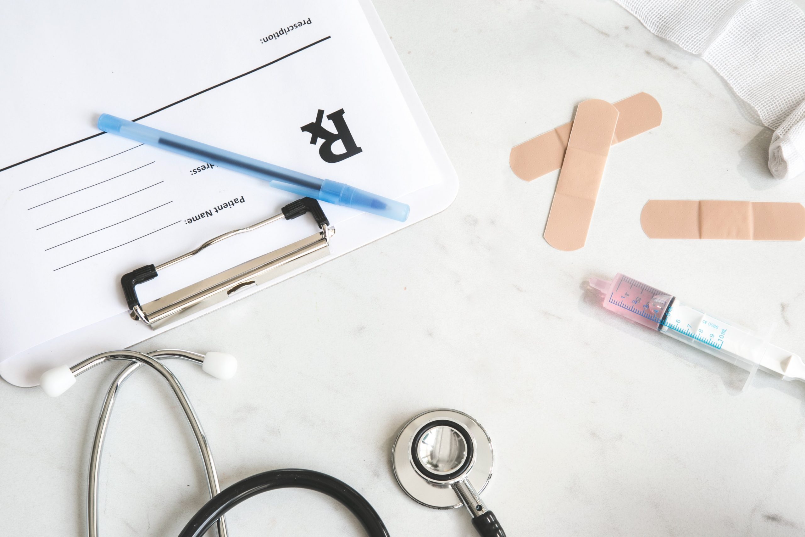 medical-doctors-desk